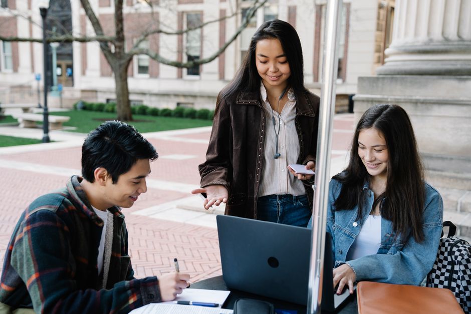 Can machine learning improve the speed and quality of peer reviews