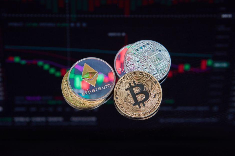 Blockchain for Government Transparency Opportunities and Challenges